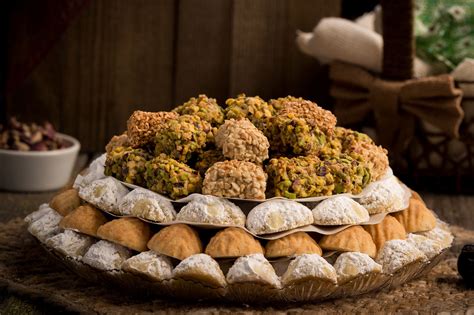 Shatila sweets - Ingredients: Wheat flour, butter, sugar, none fat dry milk, pistachio nuts, pure vanilla. Stuffed with Pistachios.